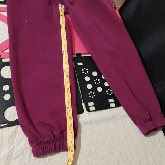 Stranger Things Maroon Jogger Sweatpants – Netflix Logo Lounge Pants - Picture 2 of 5